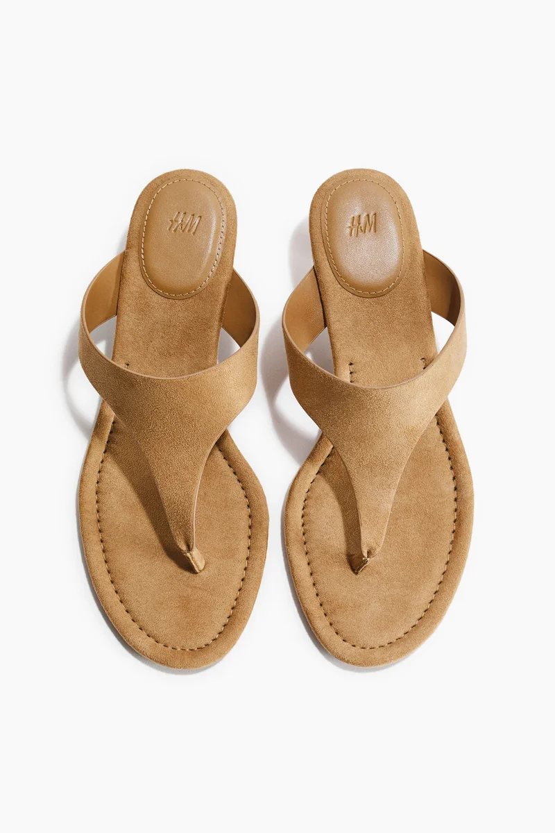 اتش اند ام صندل بكعب القطة